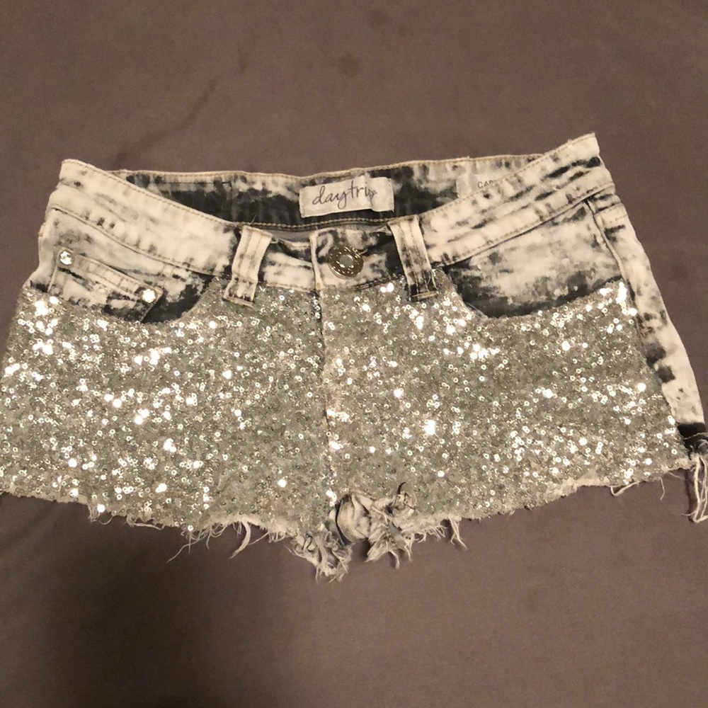 Day trip sparkle shorts!!